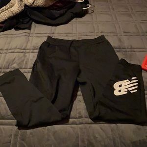 New balance joggers